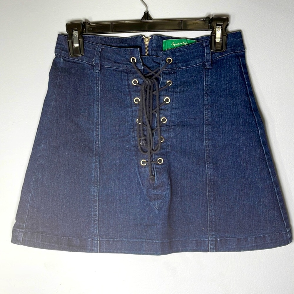 Signature Eight Denim Skirt